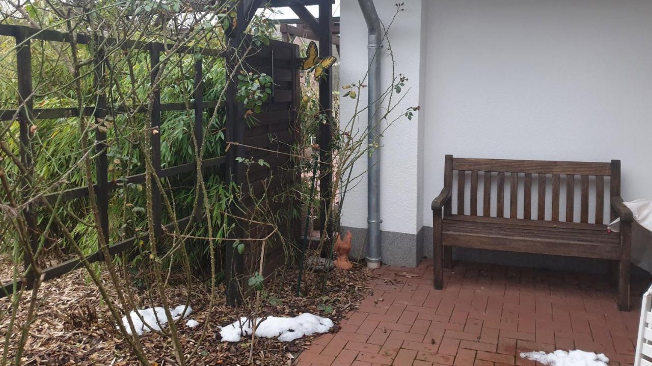 Ferienwohnung Mit Terrasse, Kostenloses Wlan, Parkplatz Bad Oeynhausen Extérieur photo